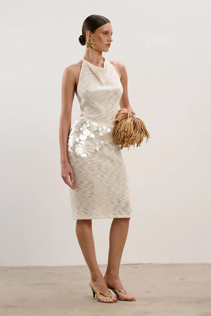 Иллюстрация ПЛАТЬЯ